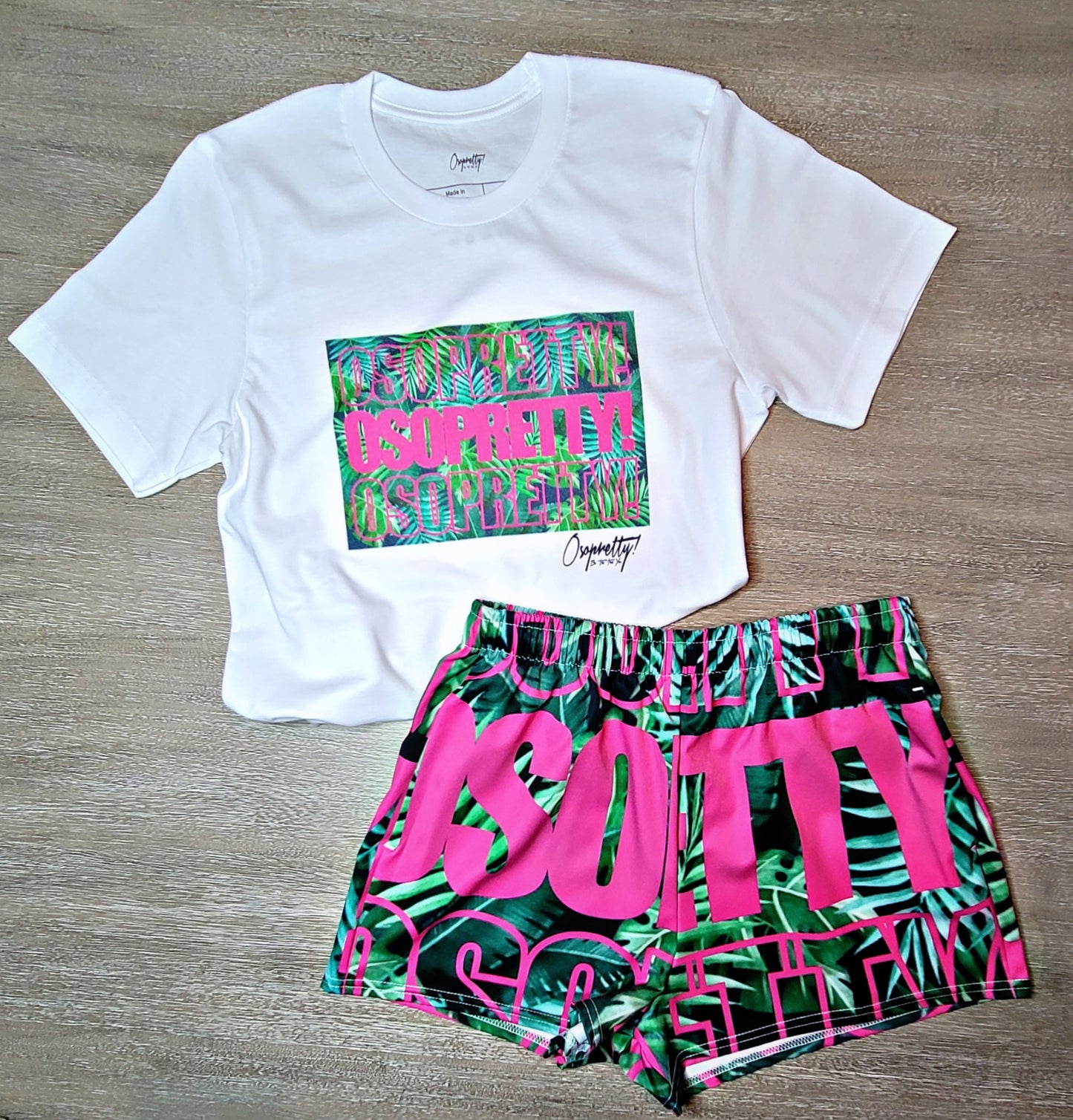 Paradise Me Please! T-shirt